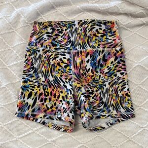 Fleo Multicolor Swirl shorts